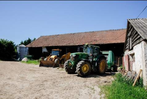 Dochodowe gospodarstwo mleczne, Czerwonka, k/Biskupca.
