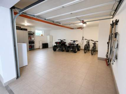 Nieruchomość komercyjna na sprzedaż, 54 m2, Świdnica