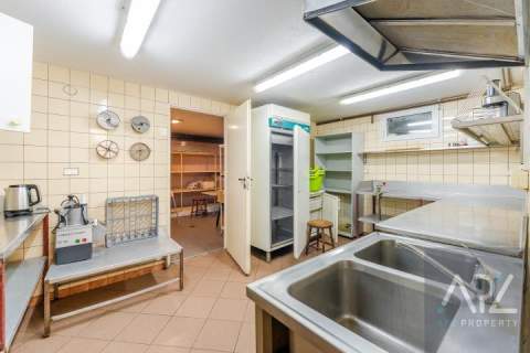 LOKAL POD GASTRONOMIĘ Z MIESZKANIEM W KOŁOBRZEGU