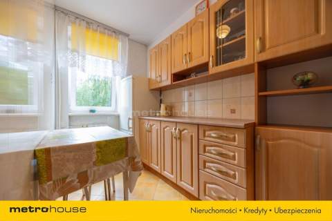 Olecko Centrum / 2 pokoje / 1 piętro / balkon