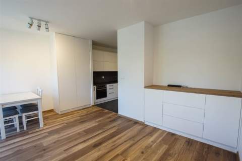 29 LISTOPADA-PRANDOTY WYPOSAŻOE STUDIO, BALKON