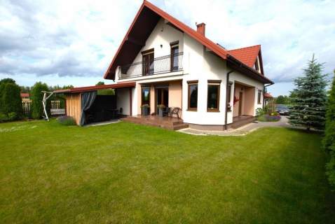 Dom 146 m2, działka 700 m2 Brynica