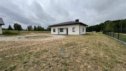 Dom Parterowy, Cicha i spokojna okolica 