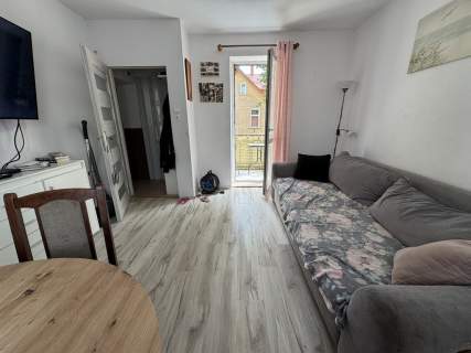 3 pokoje, balkon i bez czynszu