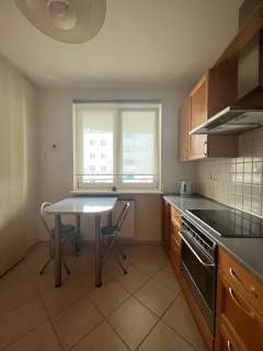 Ciche 72m loggia, garaż, komórka, blisko metra