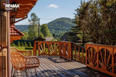 Dom z bala, Beskidy, Stryszawa