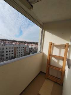 Ślężna róg z ul. Weigla Koty tak, Balkon