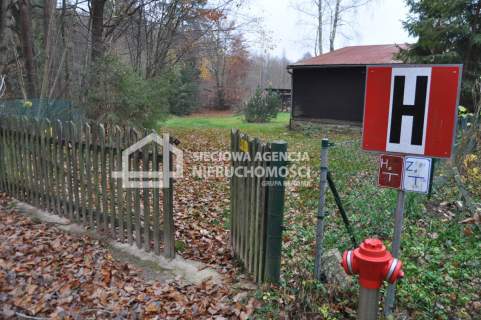 Dom Podjazy, nad rzeką, przy lesie, Sulęczyno