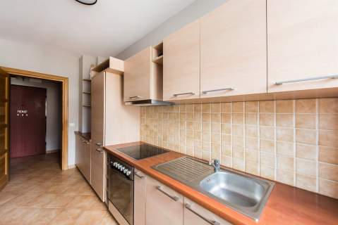 Zadbane, balkon, nowe budownictwo