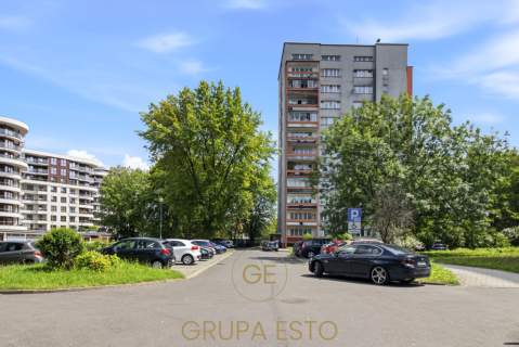 Trzy pokoje Grzegórzki 9 piętro