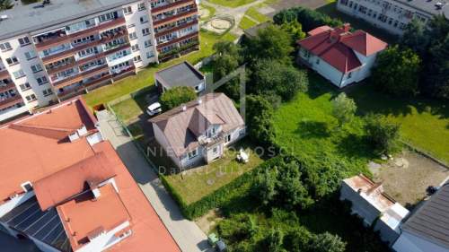 DOM Z POTENCJAŁEM BLISKO CENTRUM JASŁA, UL. SZOPENA, 5AR