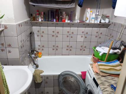 Sprzedaż mieszkania