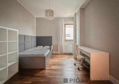 4-pokojowe mieszkanie w Wilanowie