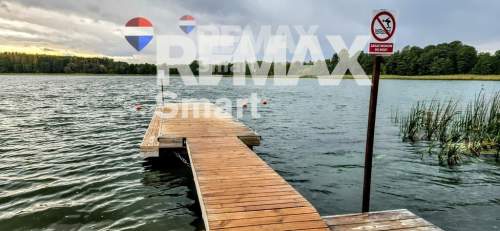 Działka budowlana z linią brzegową, Skolity