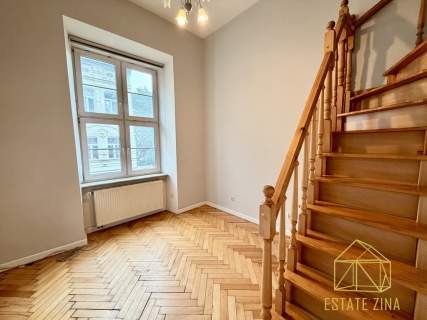 35,64 m 2 antresole 1 piętro