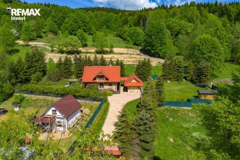 Dom z bala, Beskidy, Stryszawa