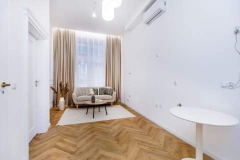 STARE MIASTO - 31M2 - NOWE - CENA BRUTTO - 837 000