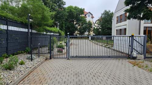 BEZ PROWIZJI LUX APARTAMENT 72m2 2 miejsca parkingowe taras