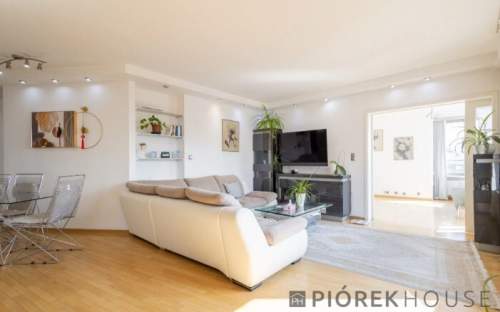 4-pokojowe mieszkanie na Woli