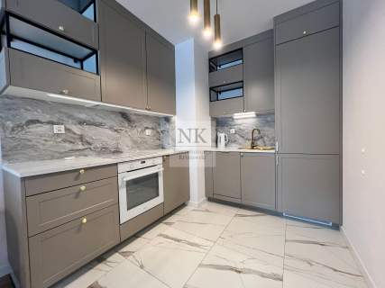 NOWE, nowoczesne, designerskie, z m. postojowym