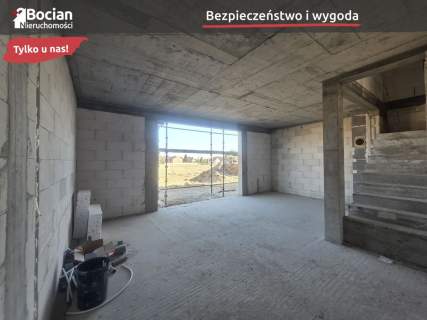Nowoczesny budynek w stanie deweloperskim premium 