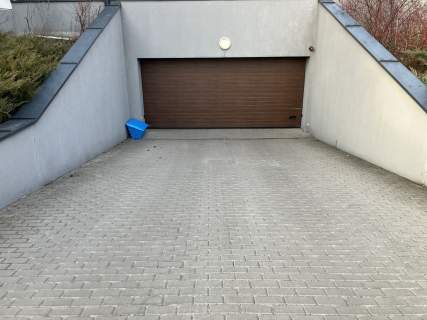 Miejsce postojowe w hali garażowej Kutrzeby 14