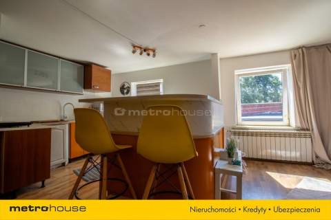 Mieszkanie 37 m2 w kamienicy, Żyrardów