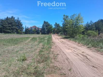 Działka w otulinie lasu z warunkami zabudowy