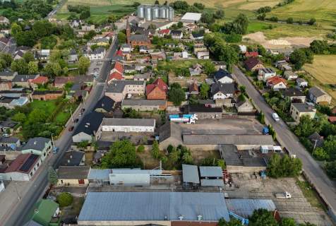  Dom z dużą działką 1400 m w centrum Kiszkowa 