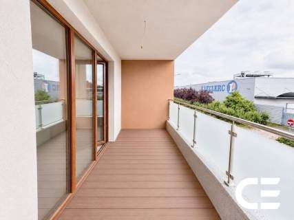 Ostatnie mieszkanie 67 m centrum balkon