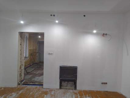 Kawalerka 33,60m2piwnica, działka, komórka i strych