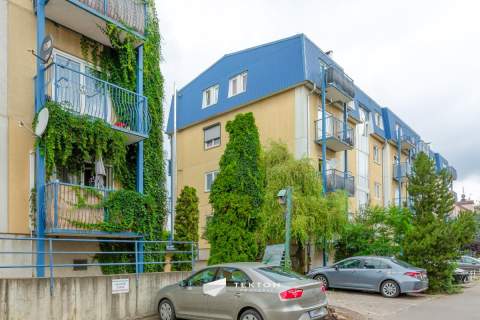 balkon duża piwnica w cenie 3 pokoje