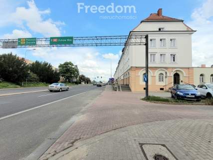 Lokal handlowo-usługowy w samym centrum