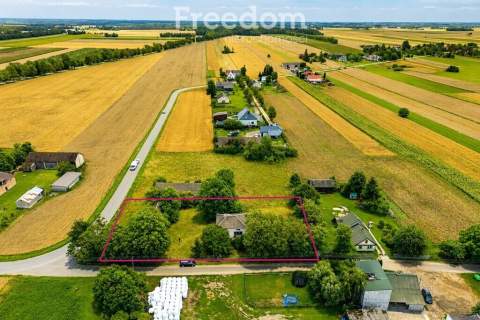 Dom z dużą działką Komarno 15 min od Białej