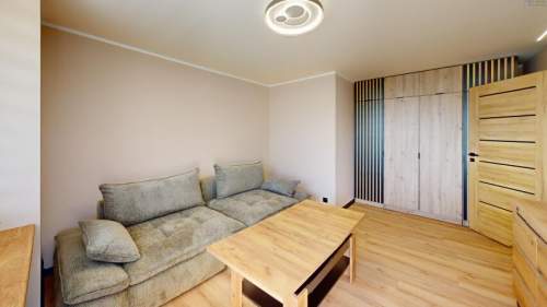 Po generalnym remoncie balkon centrum Gliwic - ul. Łokietka 13