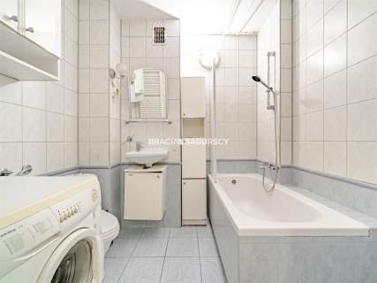 2-pokojowe mieszkanie z oddzielną kuchnią,balkon
