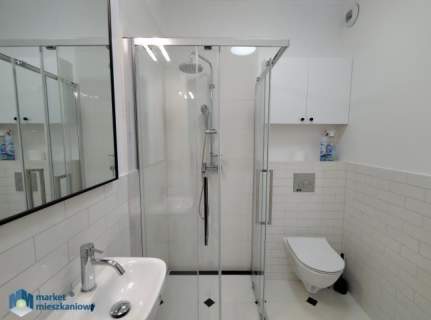 Luksusowy, nowy apartament z garażem i komórką