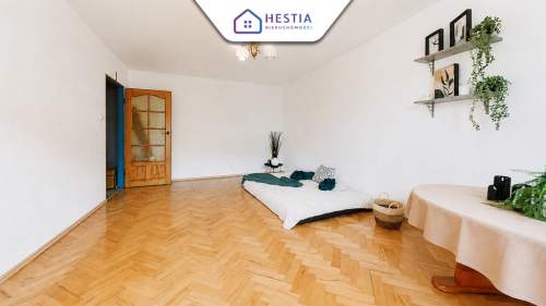 3-pokoje, balkon, garaż przy Manhattanie