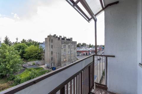 2 pokoje z balkonem na Bałutach   pod remont