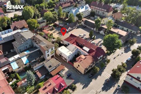 Lokale handlowe i działka w centrum Andrychowa