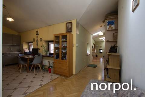 Przestronny apartament z wysokim sufitem, Stare Miasto, Kraków