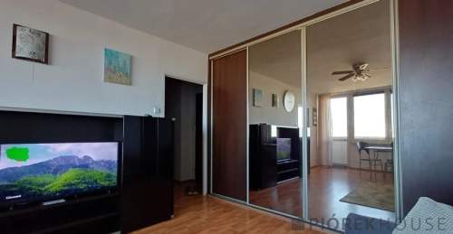 Kawalerka na Pradze-Północ