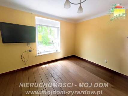 Dom mieszkalno - usługowy w Międzyborowie.
