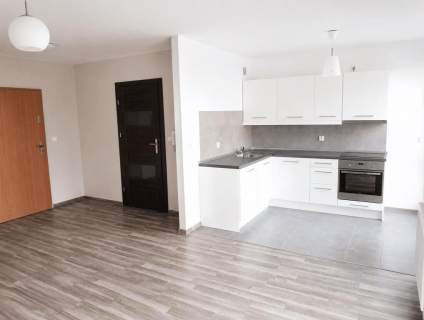 Duża kawalerka, 31 m2, balkon - Racławicka 97