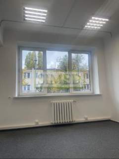 Wejście przez recepcje od patio,ochrona