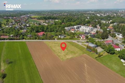 Działka pod dwa budynki usługowe