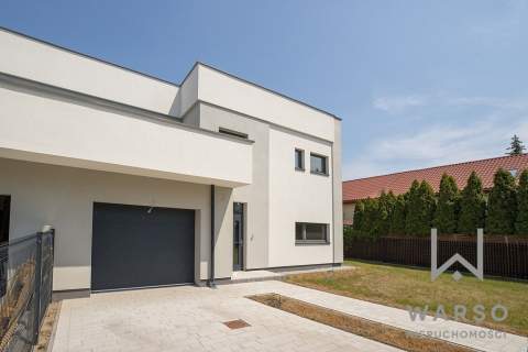 Nowoczesny dom z garażem 150 m2 Łomianki