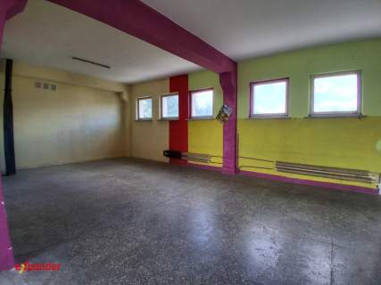 lokal handlowo usługowy 200 m2
