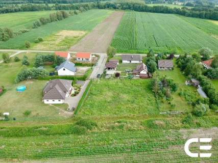 Uzbrojona działka 1561 m Ligota Mała