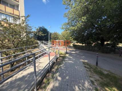 2 osobne pokoje 45,4 m2 super lokalizacja do remontu